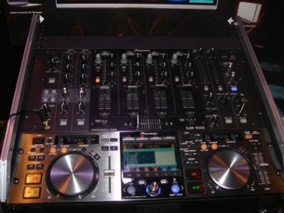 location Pack Sono DJ 1000 Watts + Eclairage. à Annemasse 74100